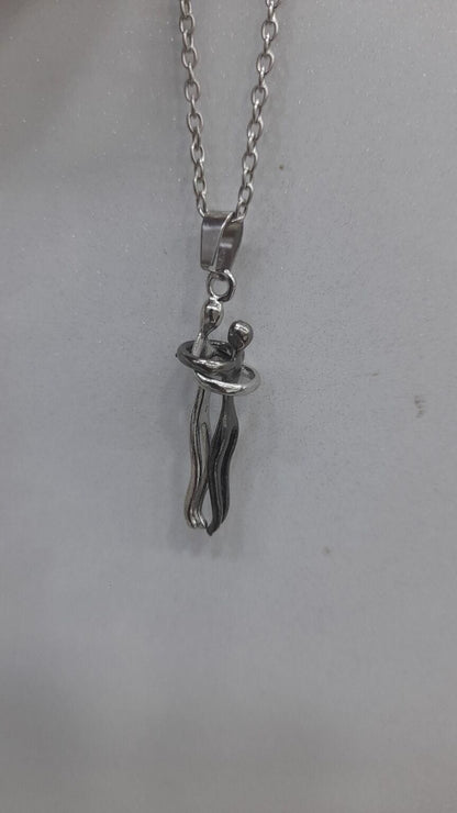 Silver and Black Hug Couple Chain Pendant 🖤🤍